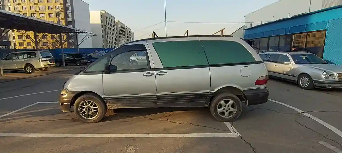 Toyota Estima 1997 года за 1 600 000 тг. в Алматы