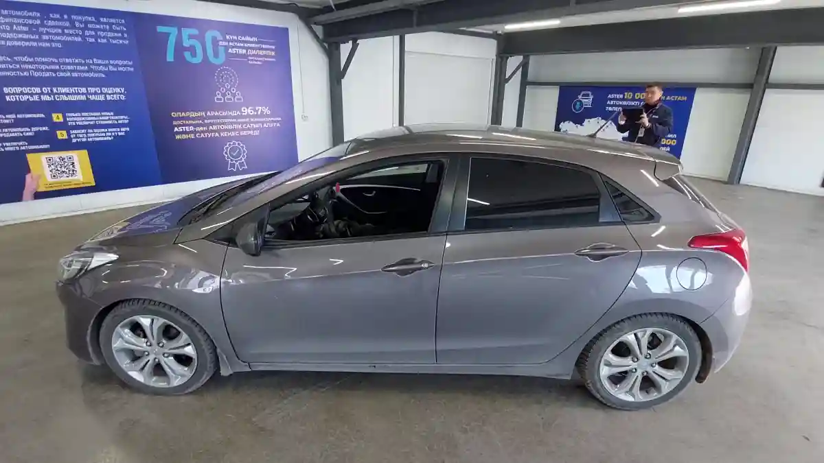 Hyundai i30 2014 года за 6 500 000 тг. в Астана