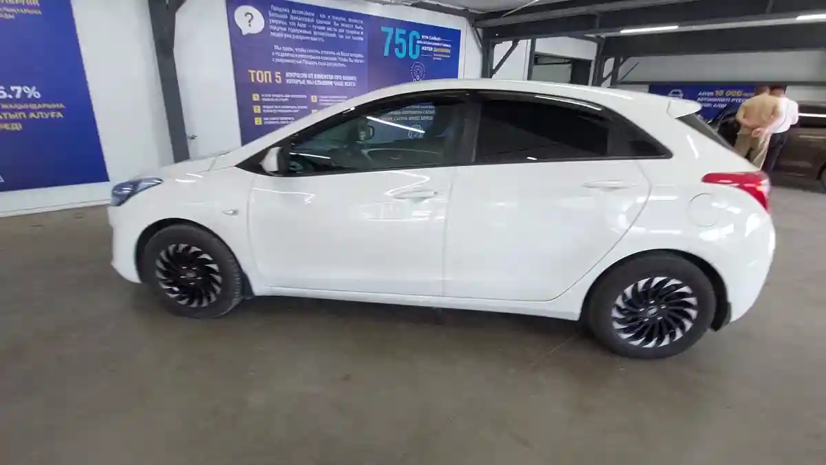 Hyundai i30 2014 года за 5 300 000 тг. в Астана