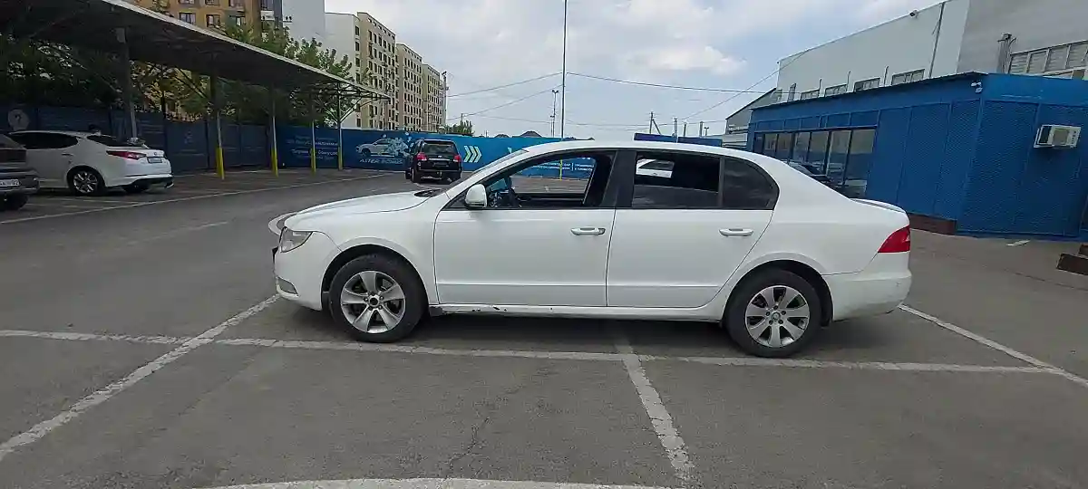 Skoda Superb 2013 года за 4 000 000 тг. в Алматы