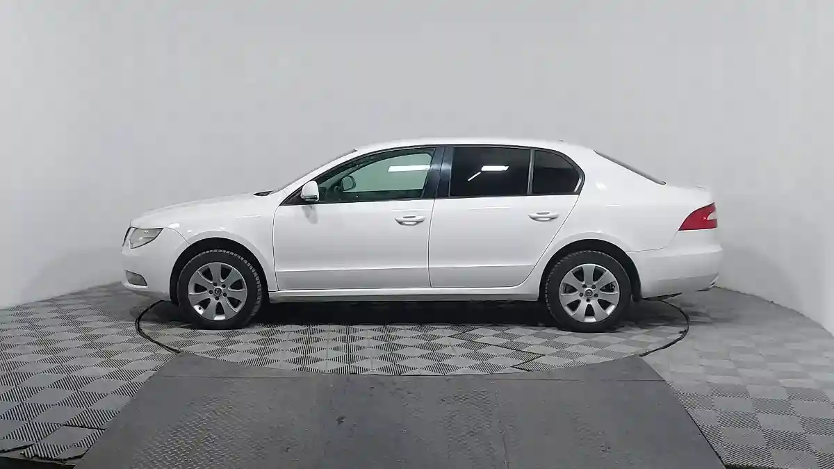 Skoda Superb 2013 года за 4 700 000 тг. в Астана