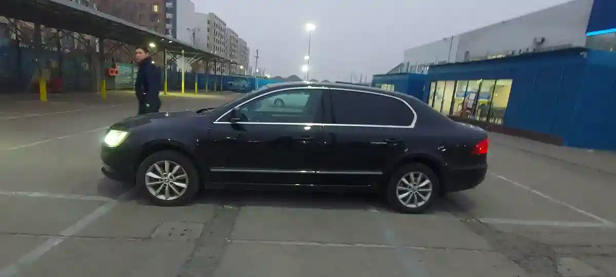 Skoda Superb 2015 года за 7 500 000 тг. в Алматы
