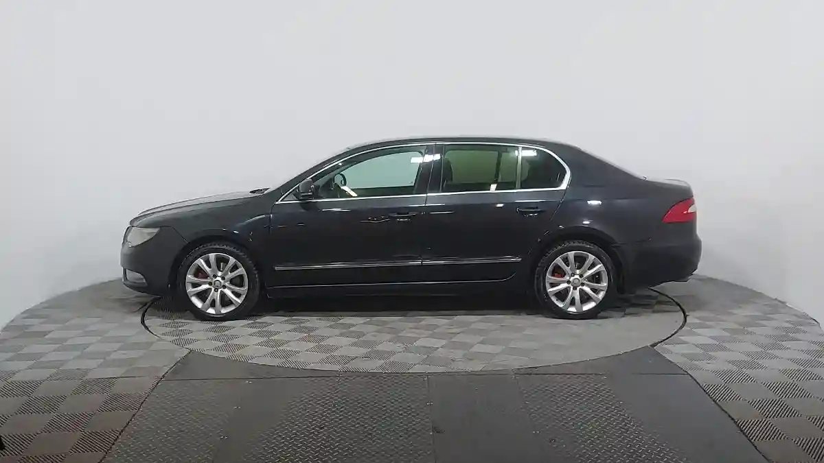Skoda Superb 2011 года за 4 290 000 тг. в Астана