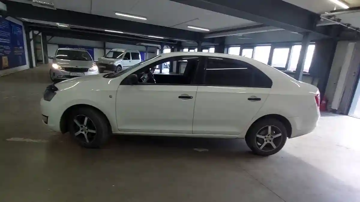 Skoda Rapid 2013 года за 3 190 000 тг. в Астана