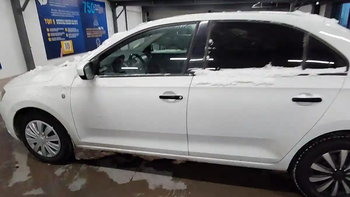 Skoda Rapid 2014 года за 4 000 000 тг. в Астана