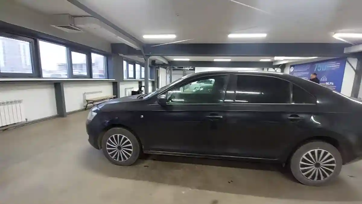 Skoda Rapid 2013 года за 4 000 000 тг. в Астана