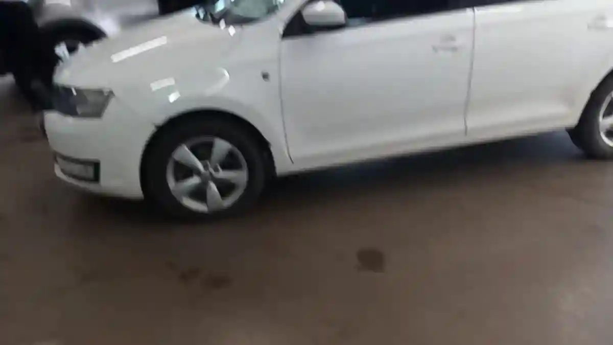 Skoda Rapid 2014 года за 5 000 000 тг. в Астана