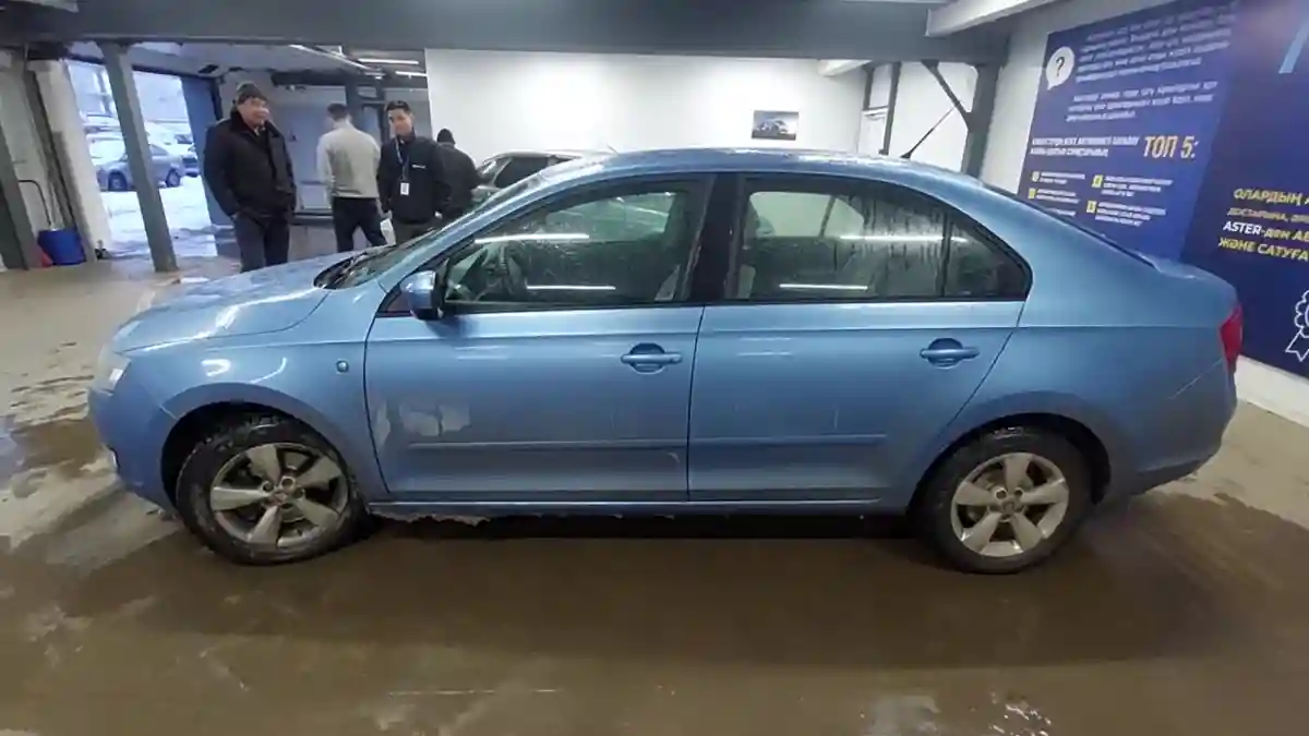 Skoda Rapid 2013 года за 4 500 000 тг. в Астана