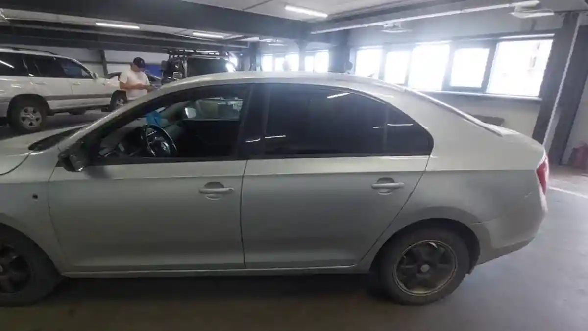 Skoda Rapid 2014 года за 3 000 000 тг. в Астана