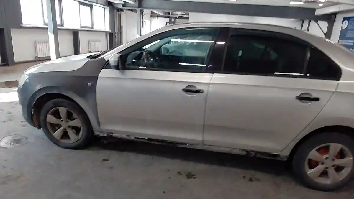 Skoda Rapid 2014 года за 3 000 000 тг. в Астана