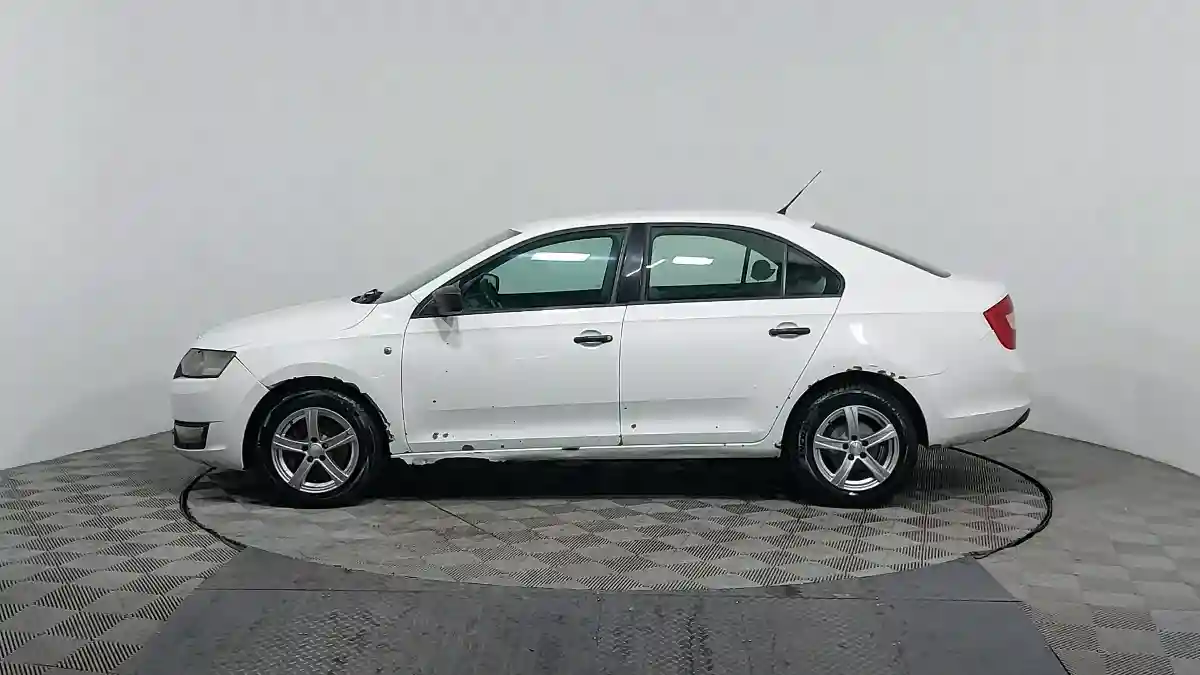 Skoda Rapid 2013 года за 2 520 000 тг. в Астана