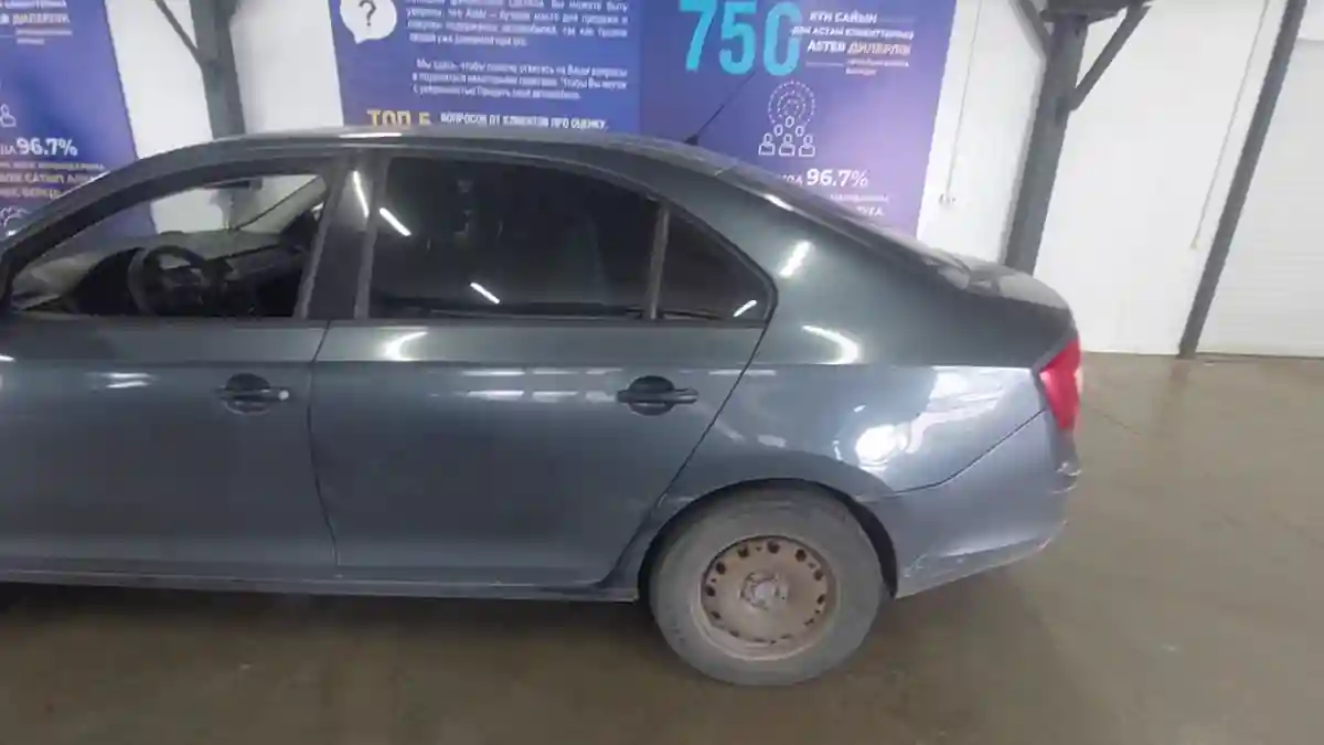 Skoda Rapid 2014 года за 3 300 000 тг. в Астана