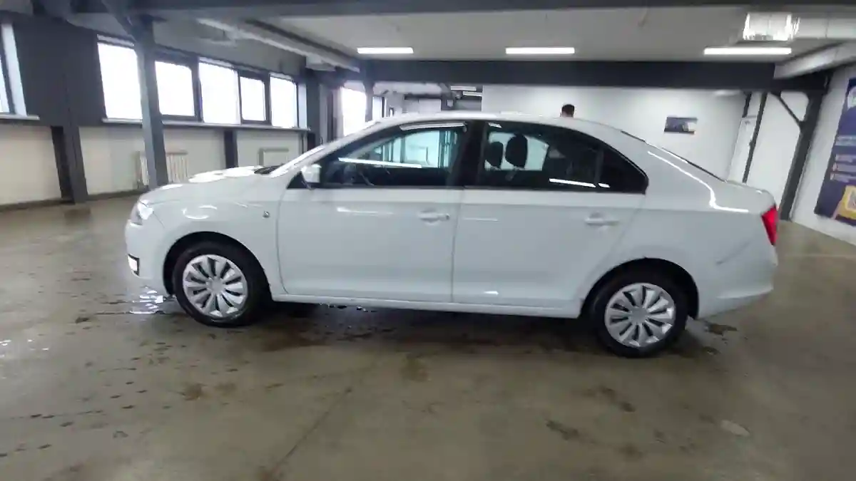 Skoda Rapid 2013 года за 4 000 000 тг. в Астана