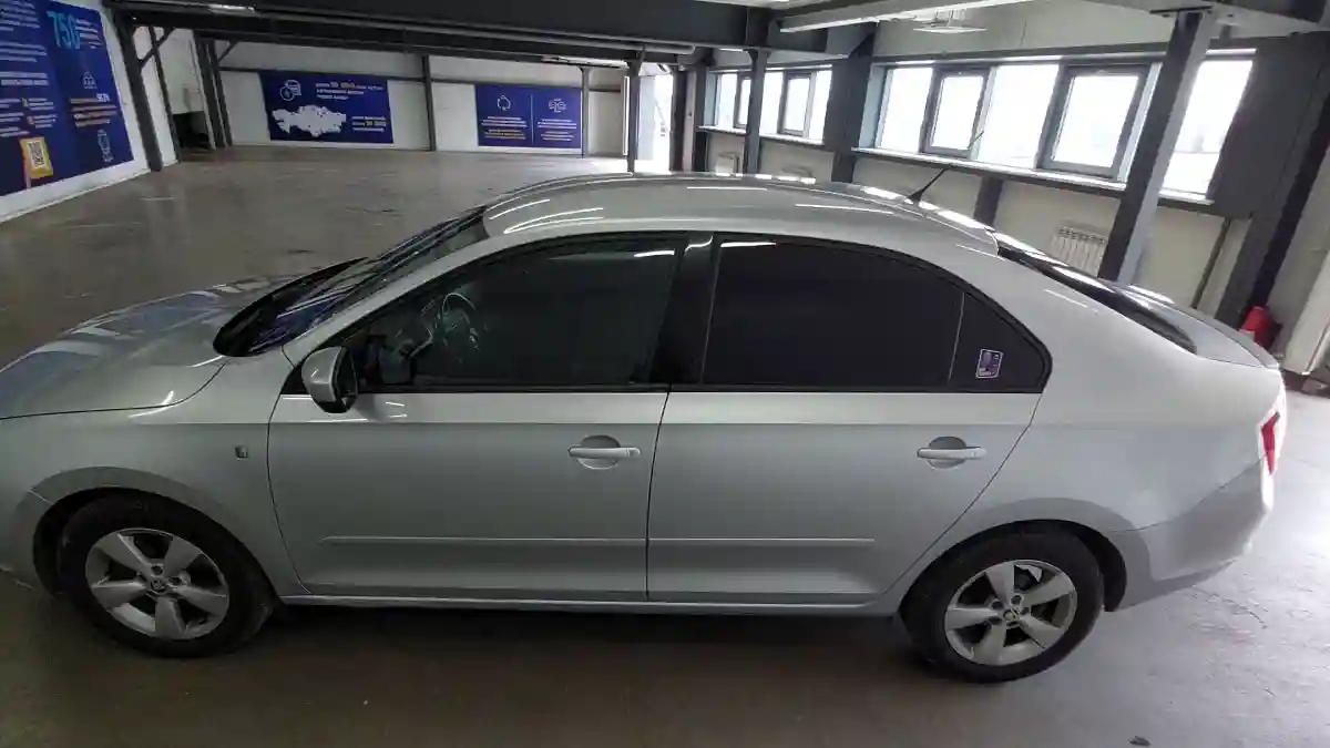 Skoda Rapid 2013 года за 4 000 000 тг. в Астана