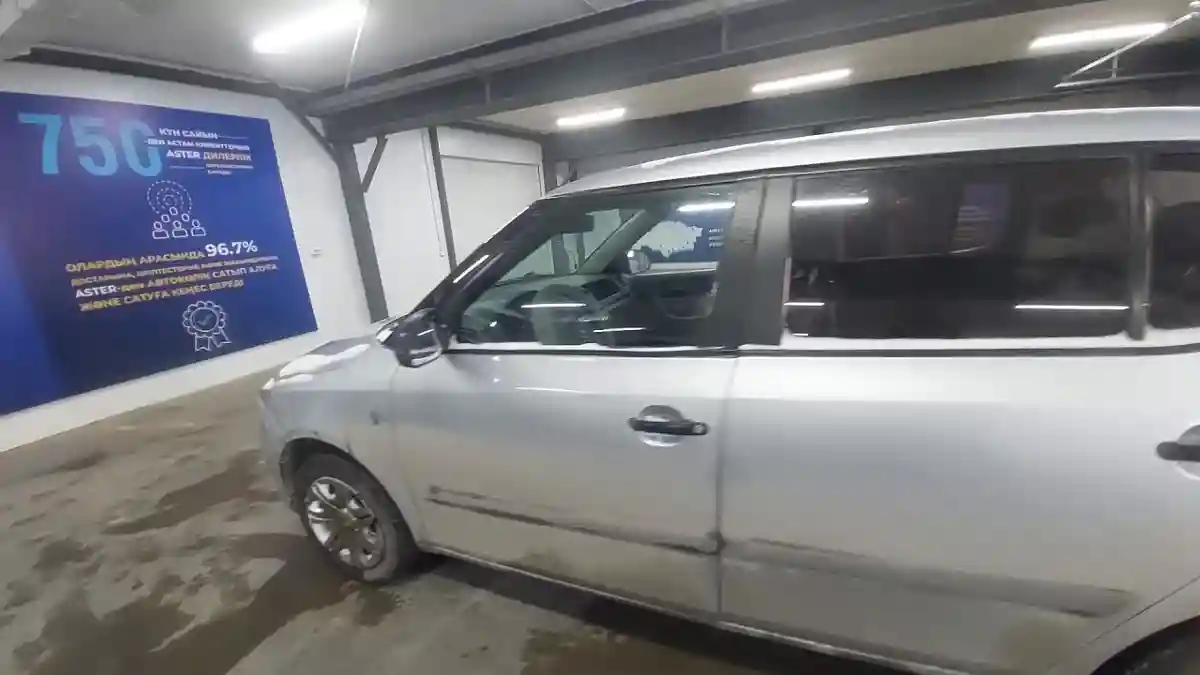 Skoda Fabia 2013 года за 3 000 000 тг. в Астана