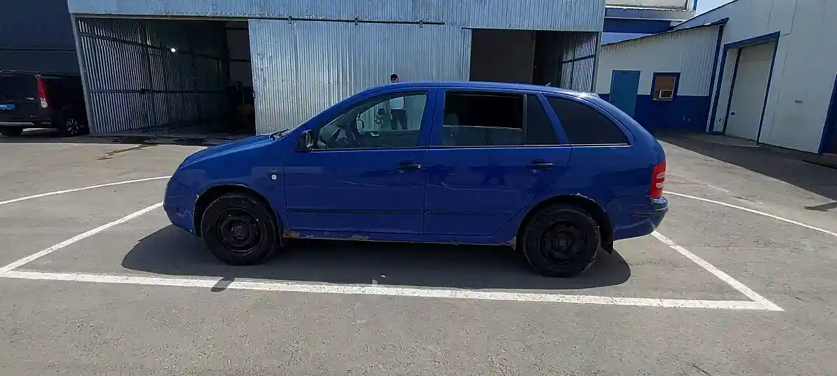 Skoda Fabia 2002 года за 1 700 000 тг. в Атырау