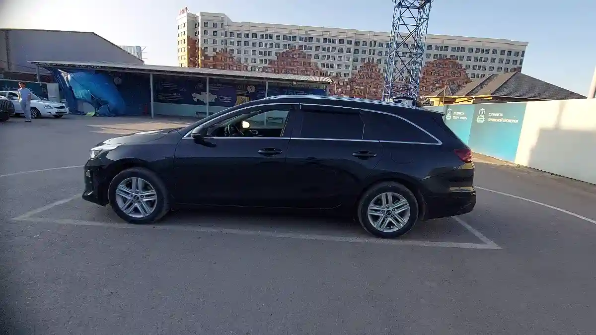 Kia Ceed SW 2021 года за 10 000 000 тг. в Шымкент