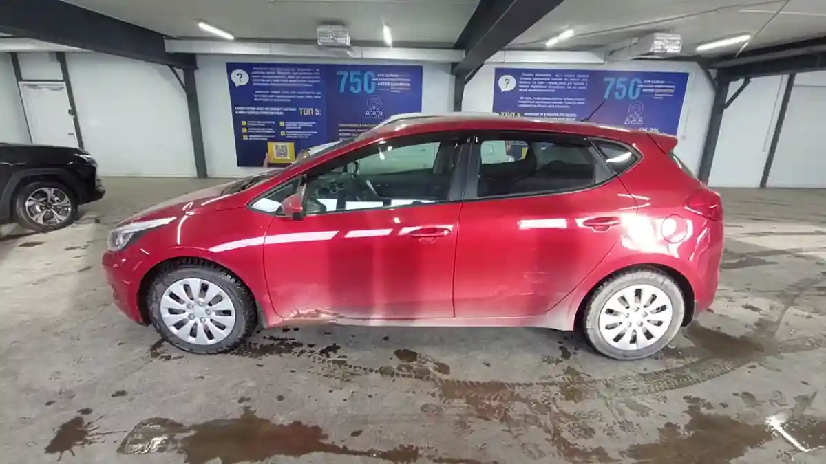 Kia Ceed 2013 года за 5 600 000 тг. в Астана