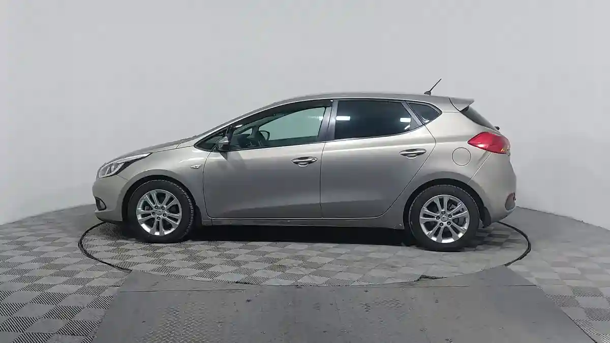 Kia Ceed 2013 года за 5 890 000 тг. в Астана