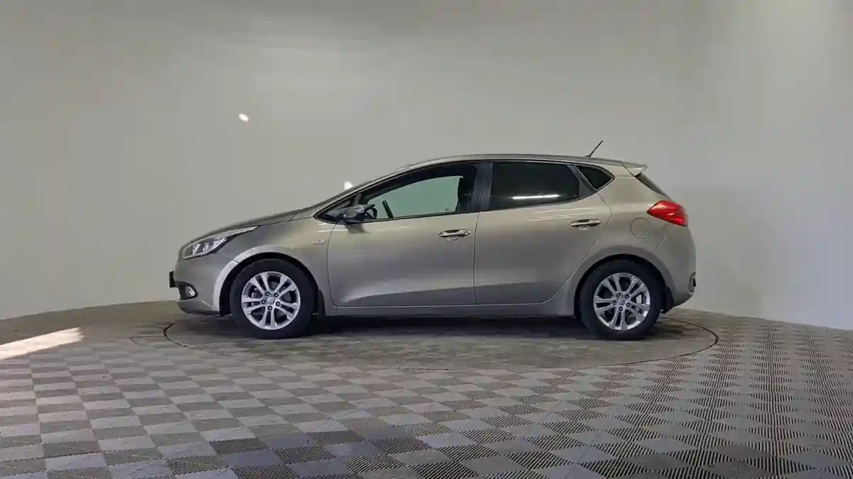 Kia Ceed 2013 года за 5 800 000 тг. в Алматы