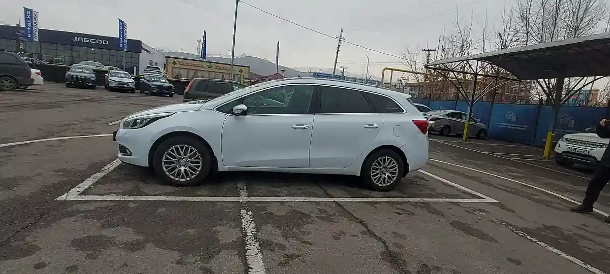 Kia Ceed 2014 года за 7 500 000 тг. в Алматы