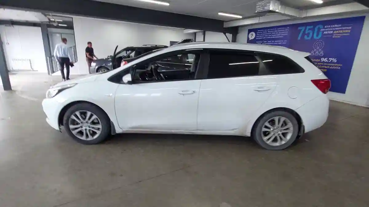 Kia Ceed 2014 года за 6 500 000 тг. в Астана