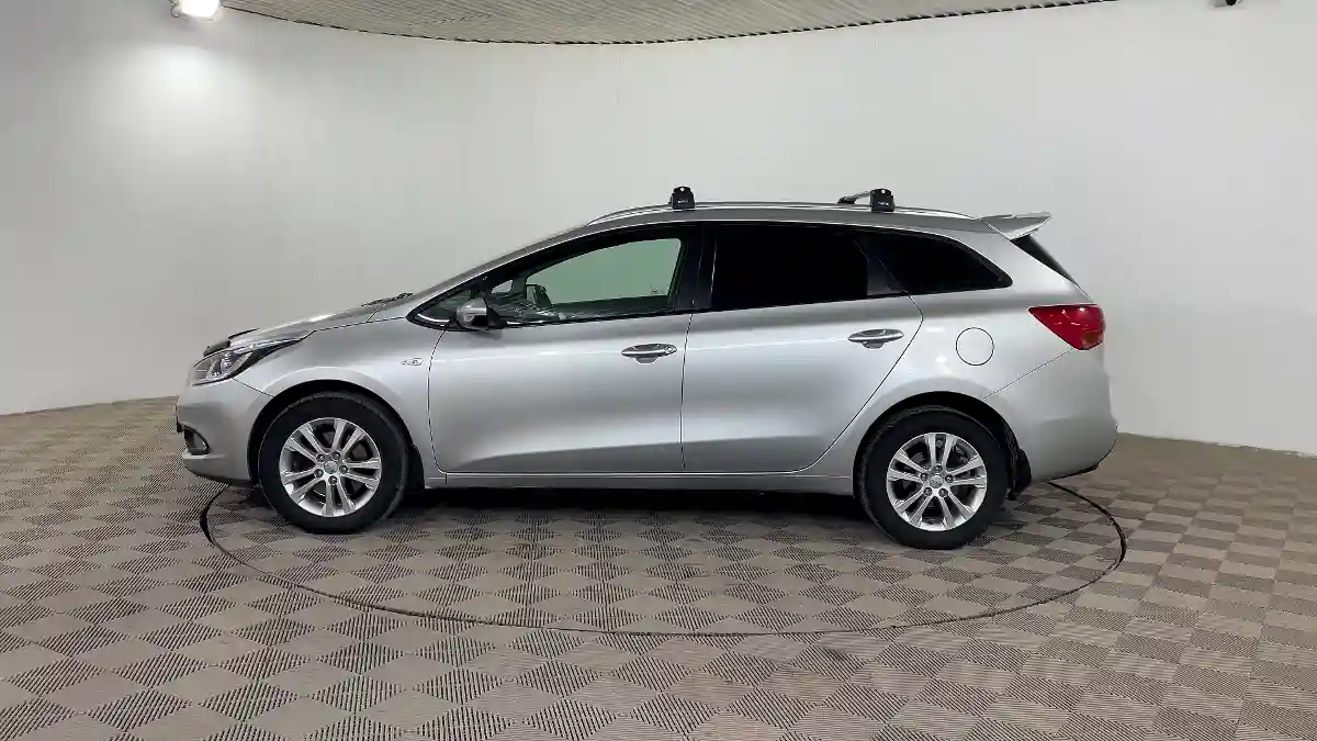 Kia Ceed 2014 года за 7 190 000 тг. в Шымкент