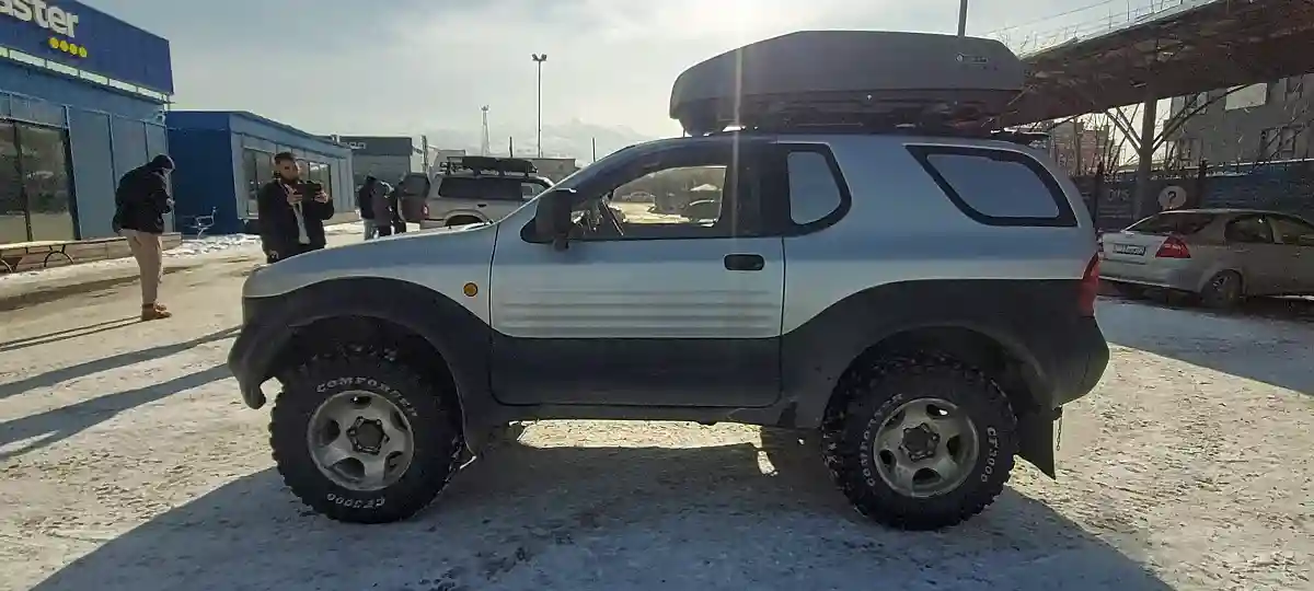 Isuzu VehiCross 1997 года за 5 000 000 тг. в Алматы