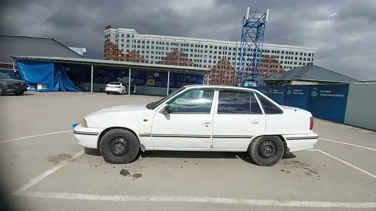 Daewoo Nexia 2001 года за 1 000 000 тг. в Шымкент