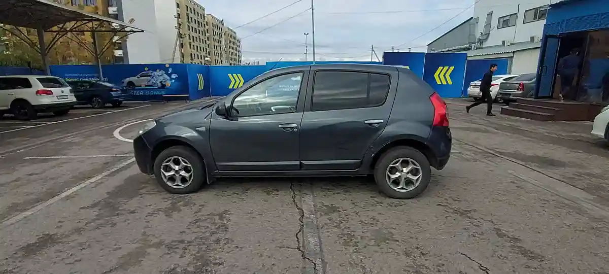 Dacia Sandero 2008 года за 3 000 000 тг. в Алматы