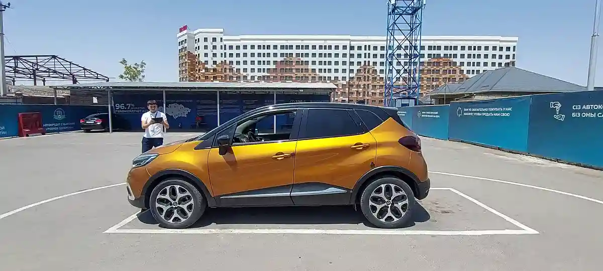 Renault Samsung Captur 2018 года за 7 000 000 тг. в Шымкент