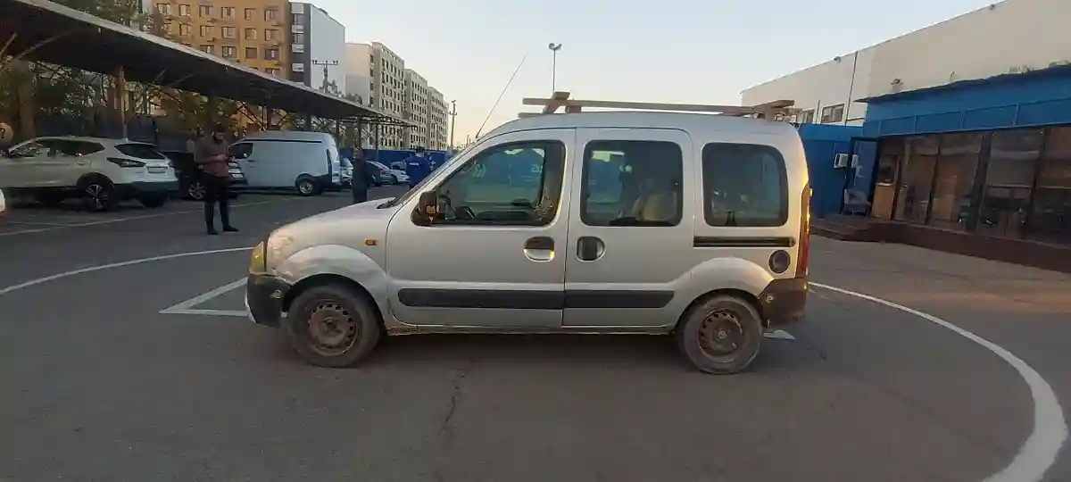 Renault Kangoo 2003 года за 1 800 000 тг. в Алматы