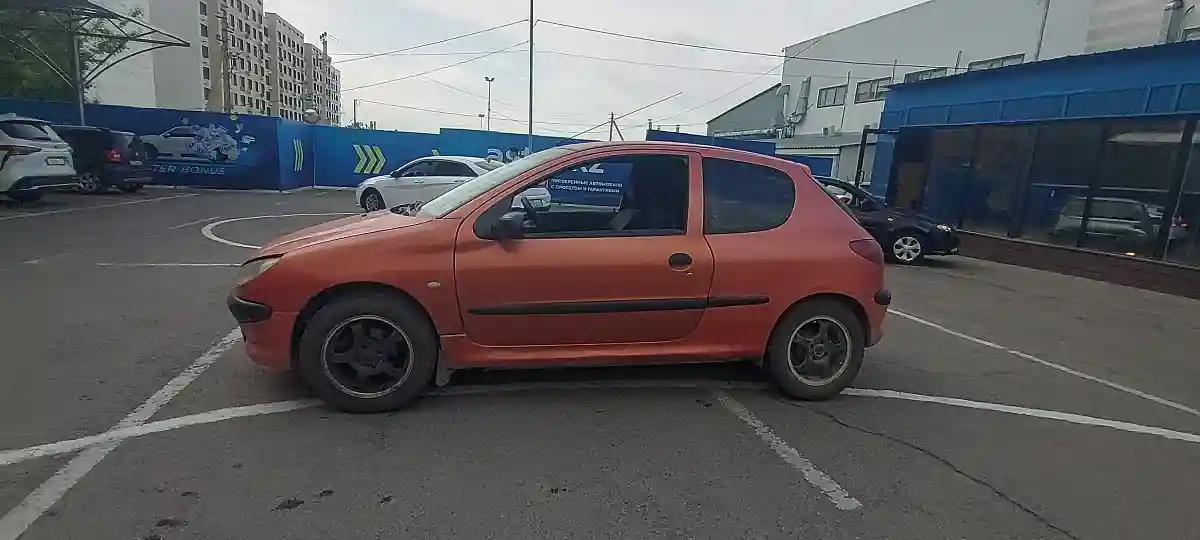 Peugeot 206 2000 года за 1 000 000 тг. в Алматы