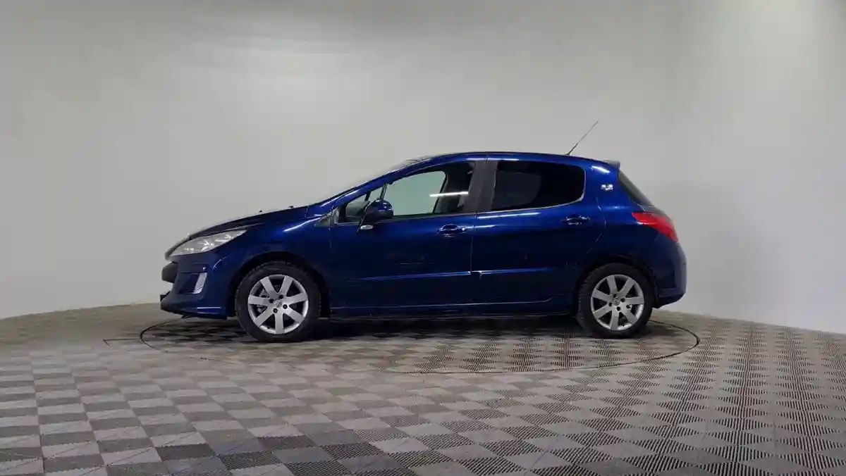 Peugeot 308 2008 года за 2 250 000 тг. в Алматы