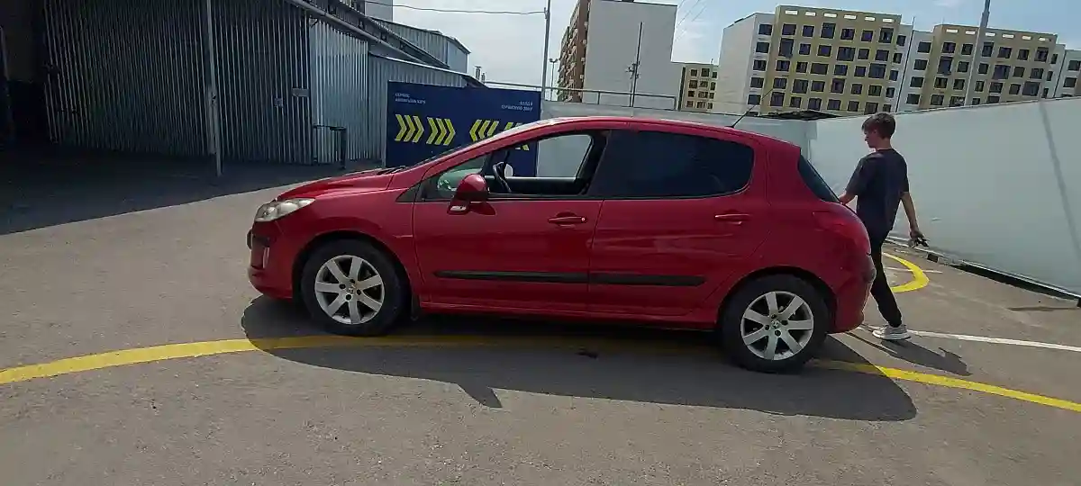 Peugeot 308 2009 года за 2 700 000 тг. в Алматы