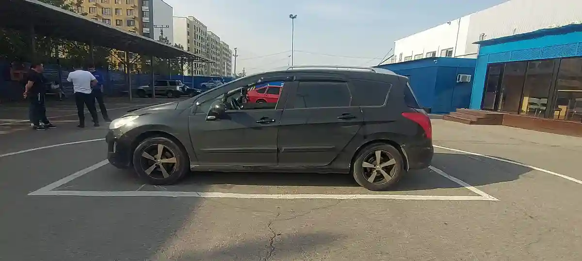 Peugeot 308 2008 года за 3 720 000 тг. в Алматы