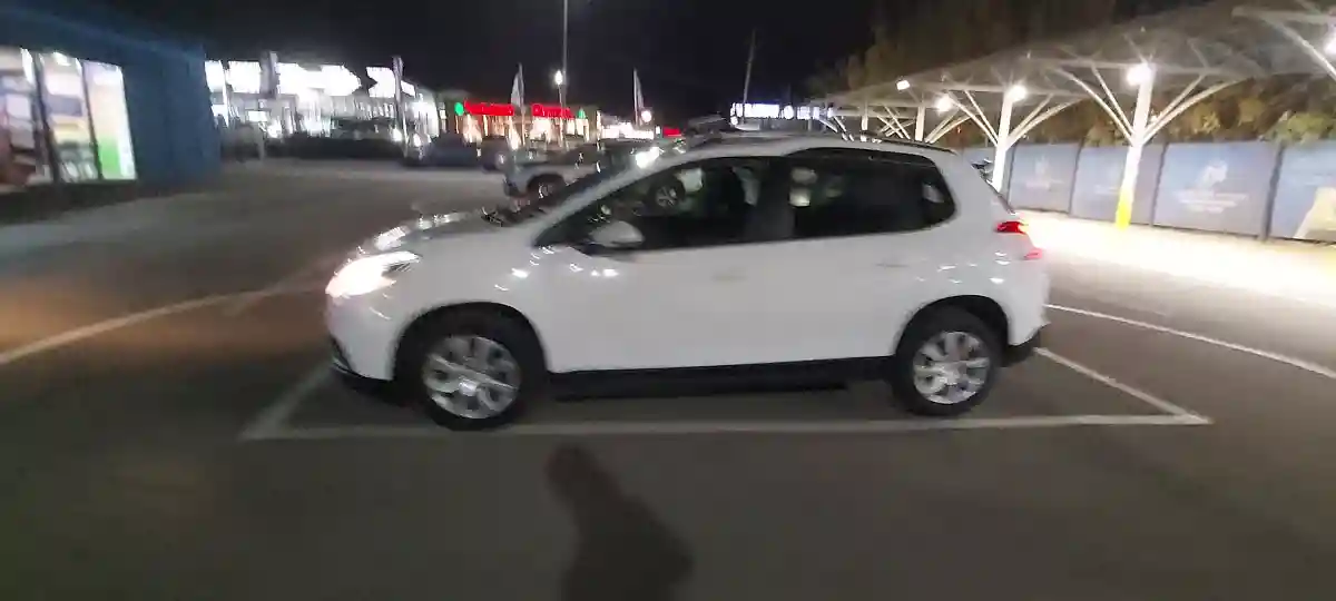 Peugeot 2008 2016 года за 2 700 000 тг. в Алматы