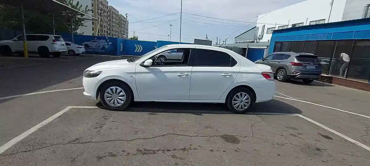 Peugeot 301 2013 года за 2 000 000 тг. в Алматы