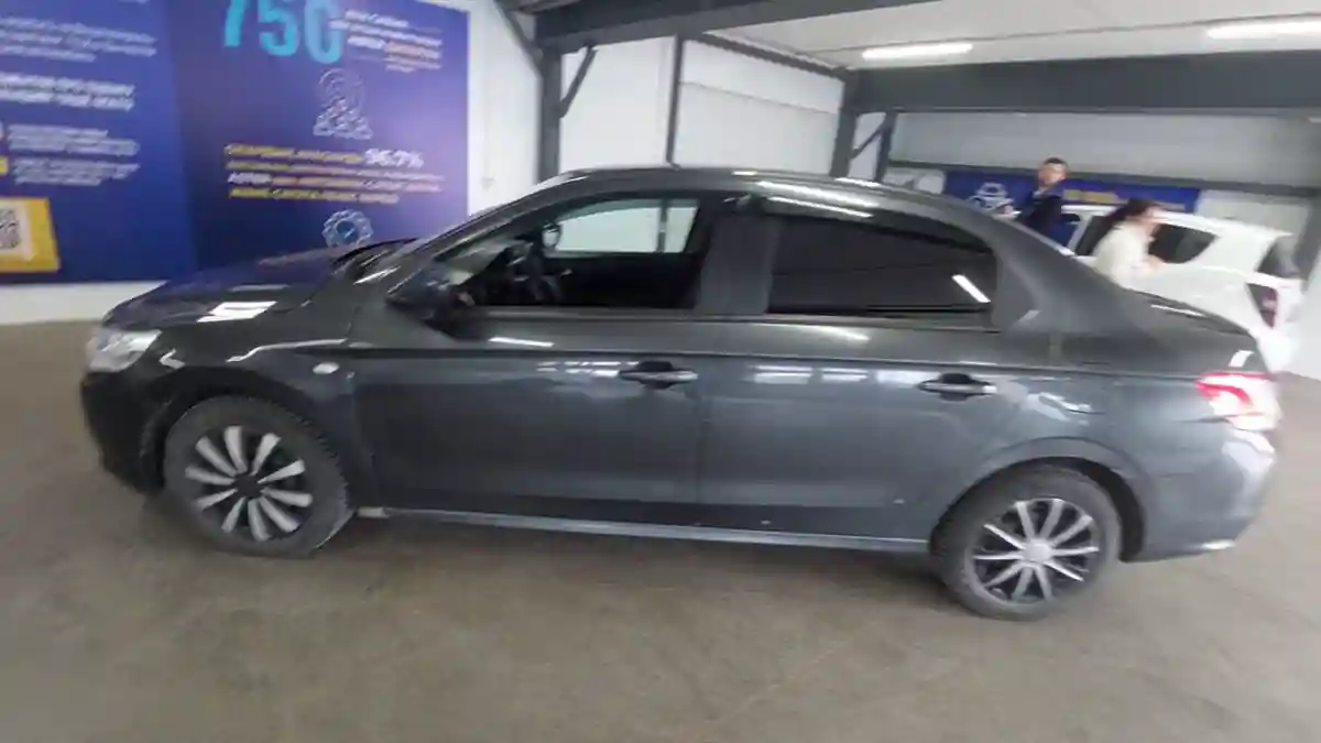 Peugeot 301 2014 года за 3 500 000 тг. в Астана