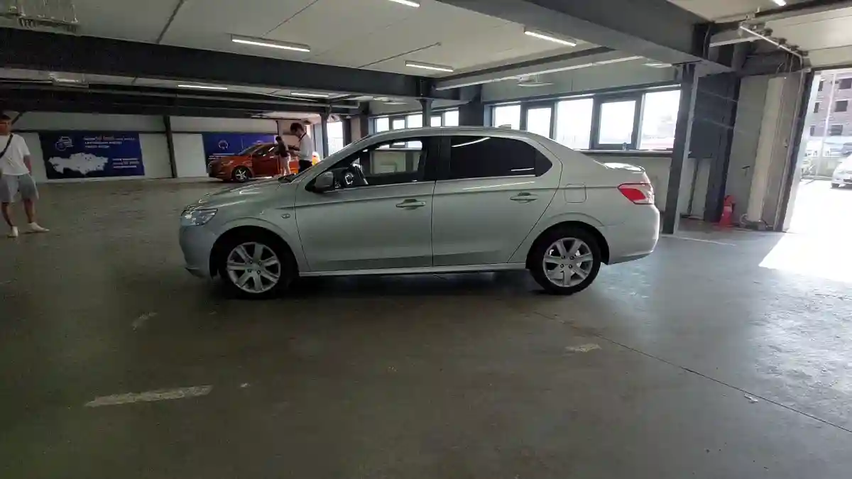Peugeot 301 2015 года за 3 500 000 тг. в Астана