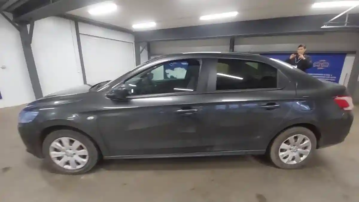 Peugeot 301 2016 года за 3 500 000 тг. в Астана