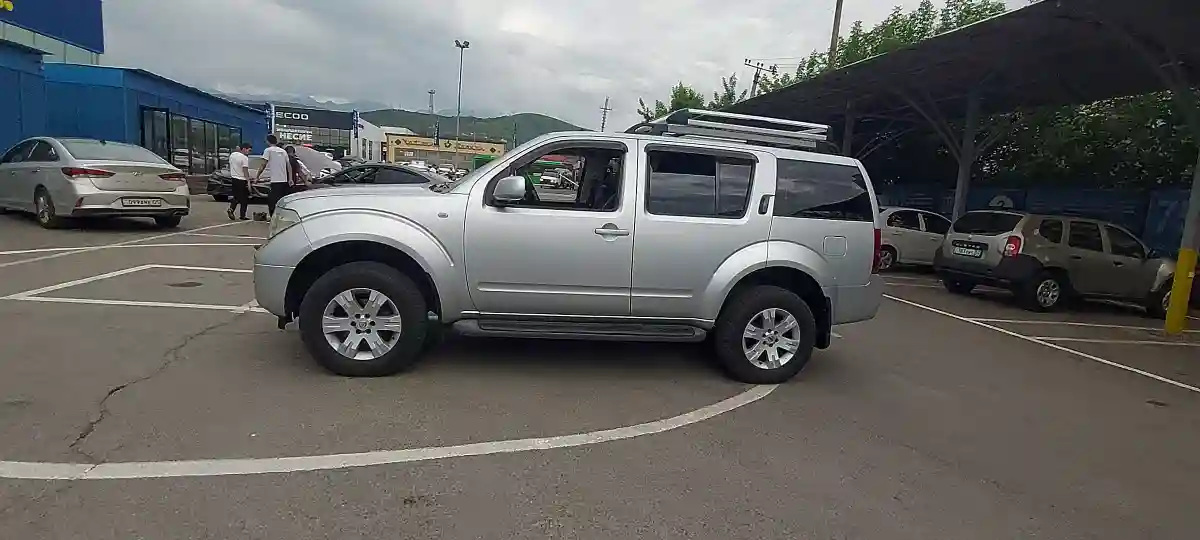 Nissan Pathfinder 2005 года за 8 000 000 тг. в Алматы