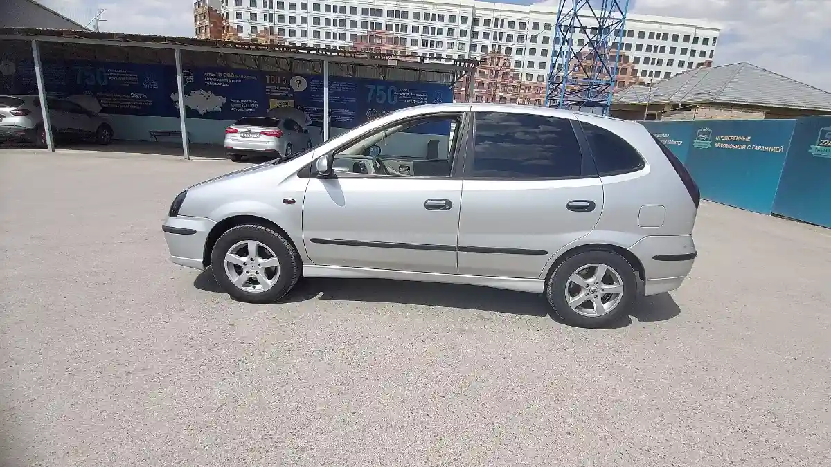 Nissan Almera Tino 2001 года за 2 500 000 тг. в Шымкент