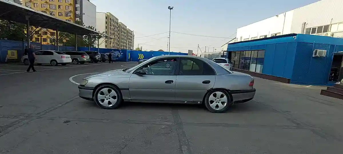 Opel Omega 1994 года за 800 000 тг. в Алматы