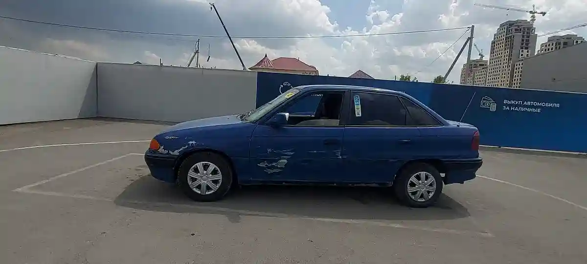 Opel Astra 1993 года за 400 000 тг. в Караганда