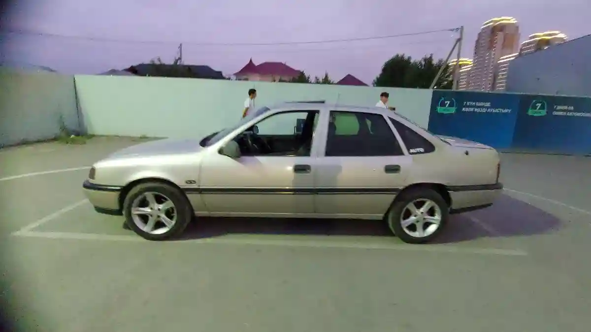 Opel Vectra 1990 года за 290 000 тг. в Шымкент