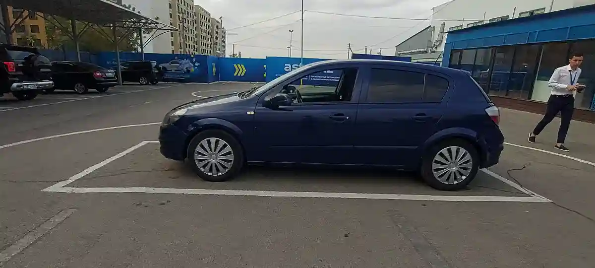 Opel Astra 2004 года за 2 600 000 тг. в Алматы