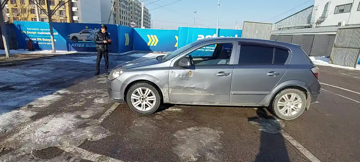 Opel Astra 2006 года за 2 500 000 тг. в Алматы