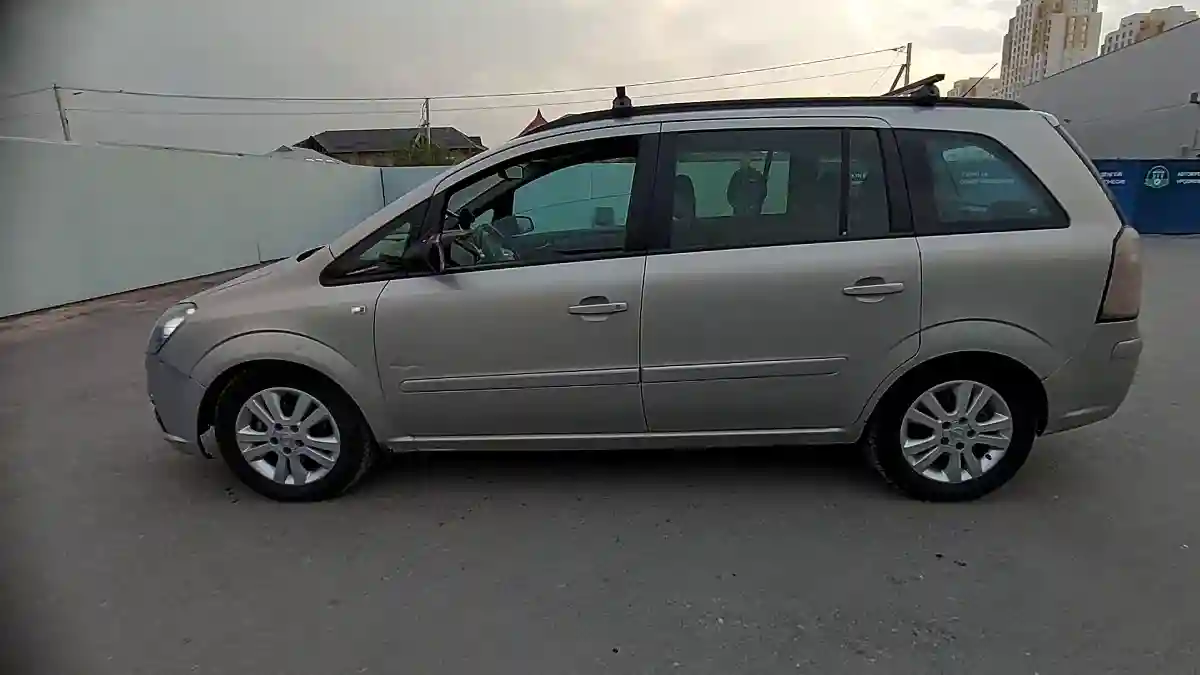 Opel Zafira 2006 года за 3 700 000 тг. в Шымкент