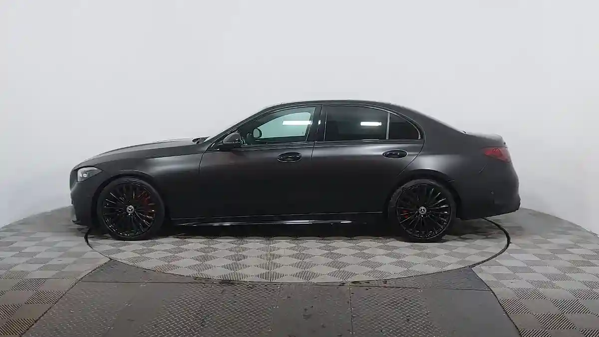 Mercedes-Benz C-Класс 2023 года за 28 000 000 тг. в Астана